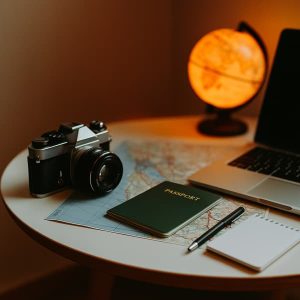 Reservaciones (viajes, alojamientos), coordinación logística (Avanzado)